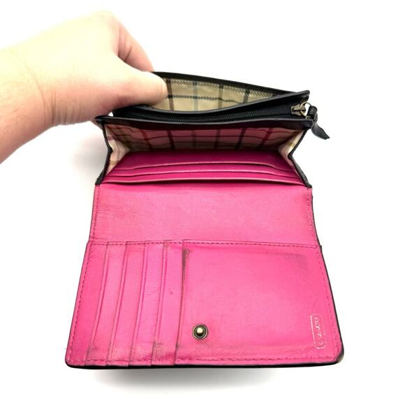 Coach Bleecker Wallet Black Leather Embossed Signature Carriage Logo Pink Lining - Picture 15 of 15